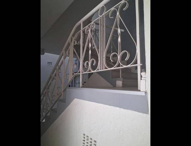 1 BEDROOM PROPERTY TO RENT IN ORANJEZICHT